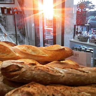 Boulangerie du Kern : baguettes traditionnelles à Pornic près de Saint-Brevin-les-Pins & sur les Pays de Retz